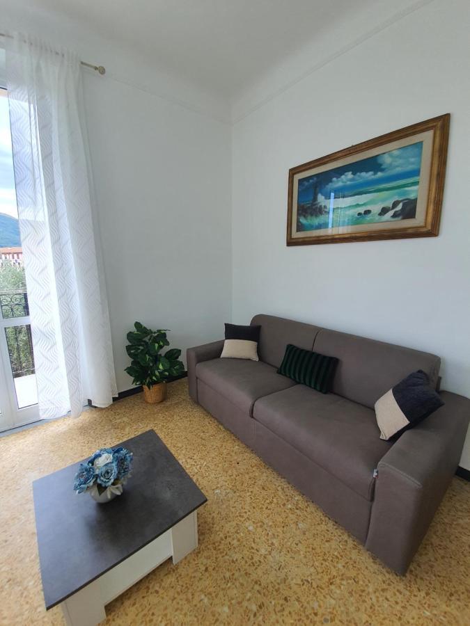 Apartamento La Casa Della Stazione La Spezia Exterior foto